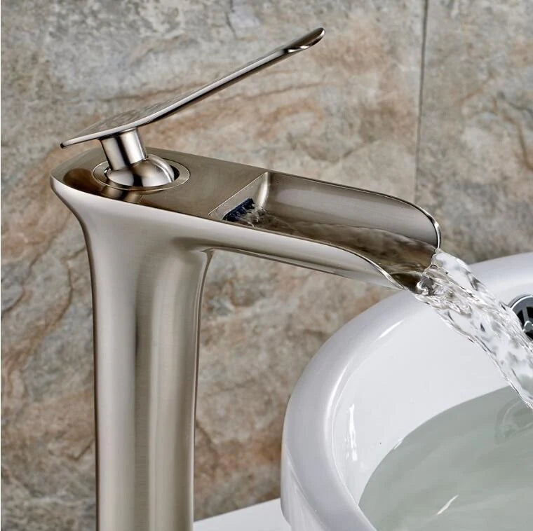 Robinet Mitigeur Cascade Vasque - Mango