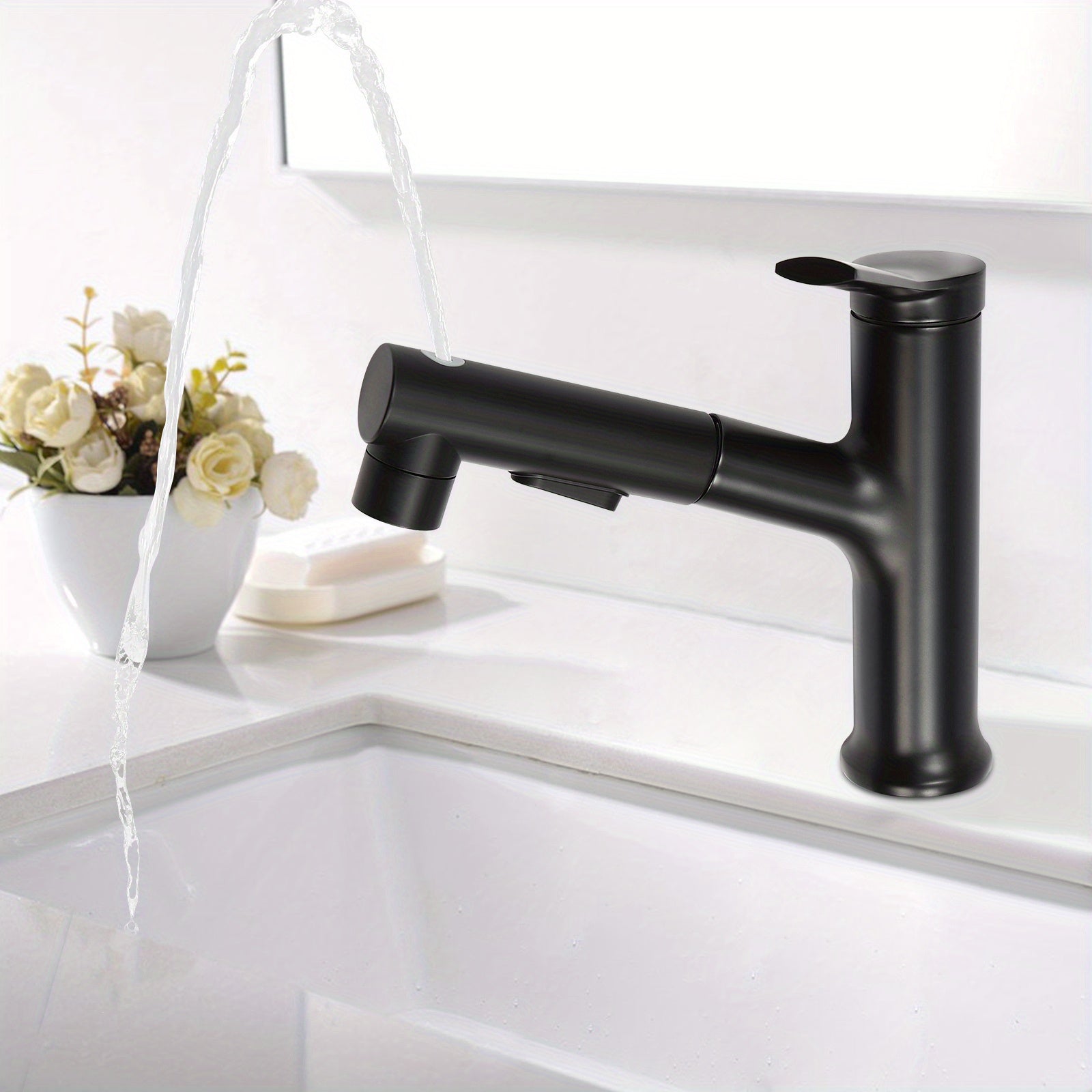 Mitigeur de lavabo noir bas avec douchette extractible de 18 cm — vue 8