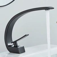 Robinet Lavabo Virtuose, pose monotrou