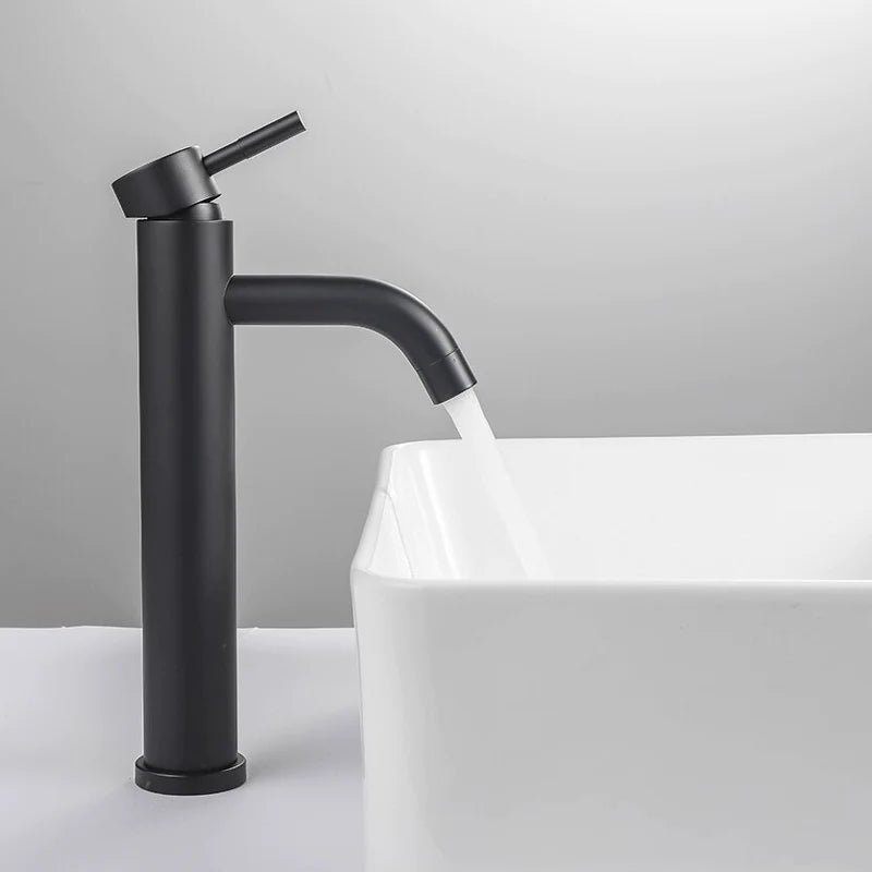 Mitigeur lavabo : hauteur de bec et taille de vasque