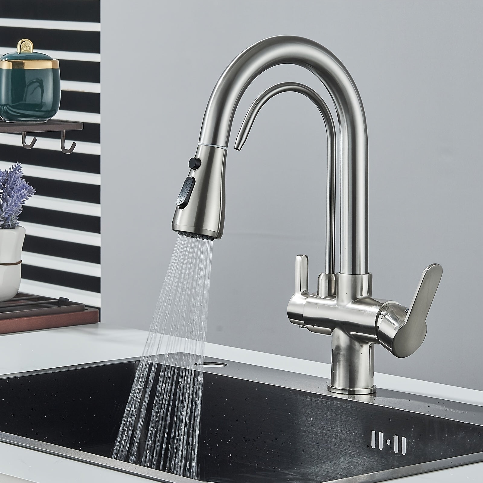 Robinet de cuisine 3 voies avec douchette extractible et sortie filtrée — Inox brossé